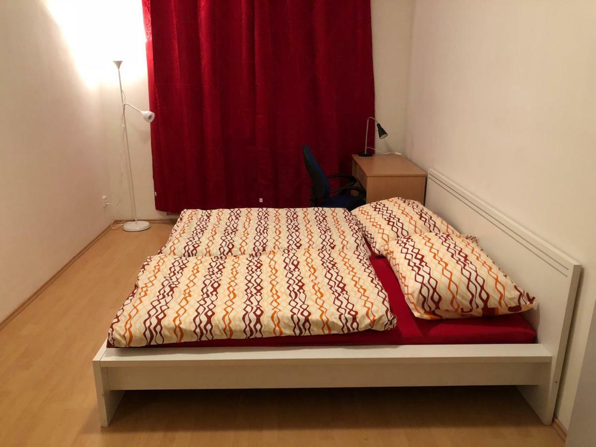 Moonstreet Apartments ブラチスラヴァ エクステリア 写真